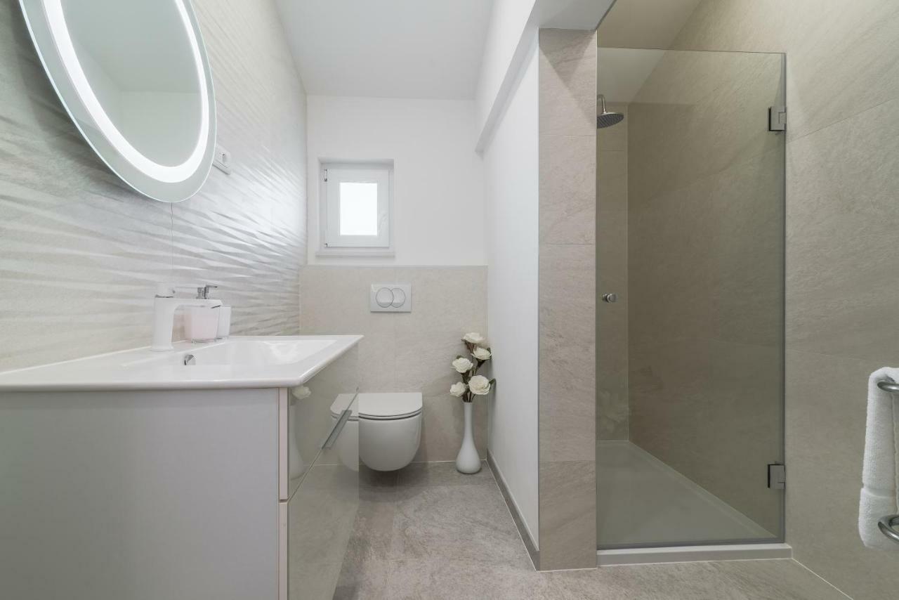 Luxury Piano Apartment ซาดาร์ ภายนอก รูปภาพ